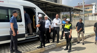 Anamur'da okul servis araçları denetlendi