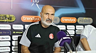 Bandırmaspor, sahasında Ümraniyespor'a 1-0 mağlup olarak milli araya girdi