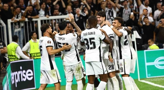Beşiktaş sahasında kayıpsız devam ediyor