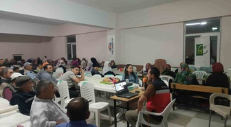 Çavdarhisar’da yetiştiricilere 'Sağım Hijyeni' eğitimi