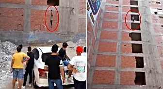 İnşaatta akılalmaz yöntem! İşçileri halatla taşıdılar
