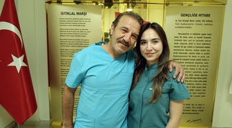 Kozan'da Dr. Ezgi Yıldırım, babasıyla aynı hastanede göreve başladı
