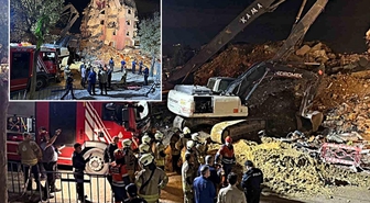 Küçükçekmece'de bina çöktü! Yoldan geçen 3 kişi yaralandı