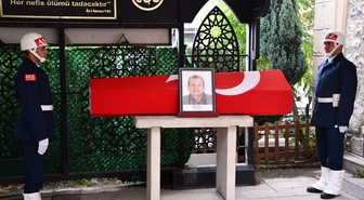 Kütahya'da vefat eden Kıbrıs gazisi Halil Çil son yolculuğuna uğurlandı