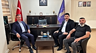 Suluova Kaymakamı Gürçam'dan esnaf odasına ziyaret