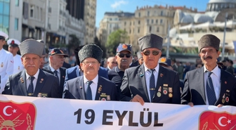 19 Eylül Gaziler Günü'nde Taksim'de tören düzenlendi