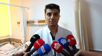 70 yaşındaki hastanın kalın bağırsağı Bitlis'te 7,5 saatlik kapalı ameliyatla alındı