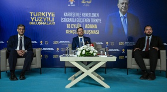 Adalet Bakanı Gürlek, Adana'da gençlerle buluştu: