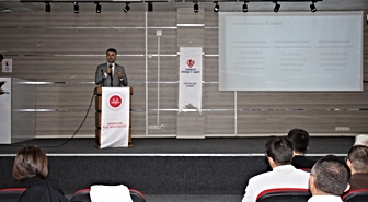 Amasya Göynücek'te İl Müftüsü Yavuz, Hz. Peygamber ve Güzel Ahlak konferansı verdi