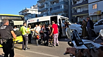 Bursa Mudanya'da fenalaşan servis minibüsü sürücüsü kaza sonrası hastanede öldü