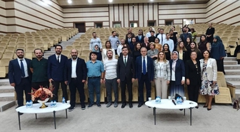 Erzurum'da anne ve bebek sağlığı için multidisipliner gebelik sempozyumu yapıldı