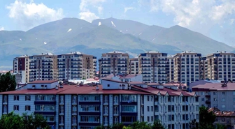 Erzurum'da yabancılar 2026'nın ilk 8 ayında 5 konut aldı, iş yeri alımı olmadı
