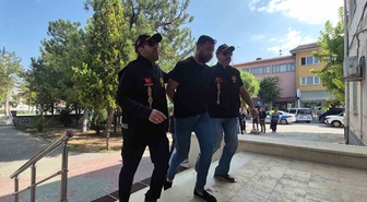 Eskişehir Çifteler'de oto galerici öldü, ağabeyi dahil 3 şüpheli adliyeye sevk edildi