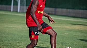 Göztepe, Süper Lig'de yarın Çaykur Rizespor'u Gürsel Aksel Stadı'nda ağırlayacak