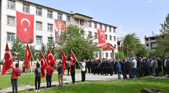 Hizan'da Gaziler Günü dolayısıyla tören düzenlendi