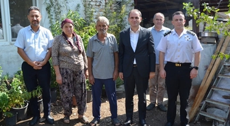 İzmir Bayındır Kaymakamı Murat Mete, Gaziler Günü'nde gazileri ziyaret etti