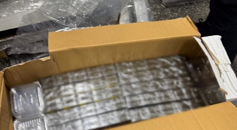 Kaptan Andreevo gümrüğünde Türk tırında 20 bin paket kaçak sigara ele geçirildi