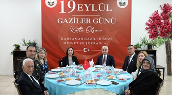 Kırklareli Valisi Turan, gazilerle bir araya geldi