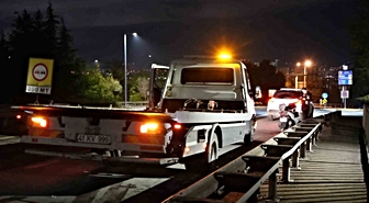 Kocaeli Başiskele'de motosikleti bariyere çarpan 34 yaşındaki sürücü hastanede öldü