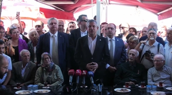 Özgür Özel, Yalova'da emekliler bir araya geldi: 'YENİ Parti iktidarında hiçbir maaş asgari ücretin altında olmayacak'