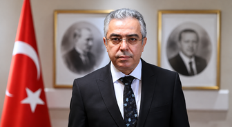 Mehmet Uçum: Yeni anayasa Türkiye Cumhuriyeti için artık kaçınılmazdır