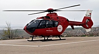 Beypazarı'da fenalaşan 71 yaşındaki kadın ambulans helikopterle Ankara'ya sevk edildi