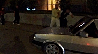 Eskişehir'de Tofaş içindeki kişiye sözlü saldırı kask kamerasında kaydedildi