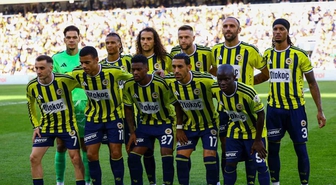 Fenerbahçe, Eyüpspor maçına Kartal'ın 3 değişikliğiyle başladı