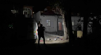 Kayseri Melikgazi'de evinde bıçaklanan 12 yaşındaki çocuk hastaneye kaldırıldı