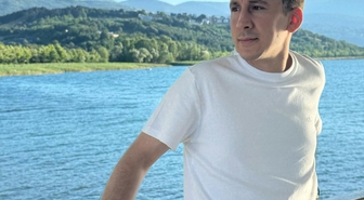 Kocaeli İzmit'te kalp krizi geçirdiği belirtilen motosiklet sürücüsü kaza yapıp öldü