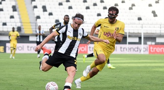Trendyol 1. Lig 8. haftasında İstanbulspor Manisa FK'yi deplasmanda 90+4'te 1-0 yendi