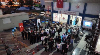 Tunceli'de 39. Ahilik Haftası'nda Yılın Ahisi Sinan Açılan'a ödülü sunuldu