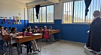 Bayırbucak'ta Türkmen aileler, 11 kilometre uzaktaki okula ulaşım için çözüm istiyor
