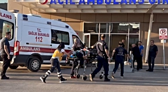 Erzincan'da sürücüsünün kontrolünden çıkan ATV baraj gölüne düştü, 2 kişi yaralandı