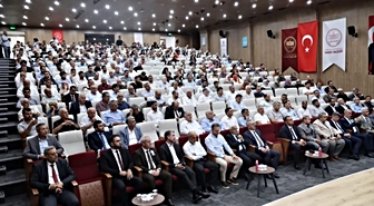 Hatay'da Mevlid-i Nebi etkinliğinde Dr. Hüseyin Hazırlar konferans verdi