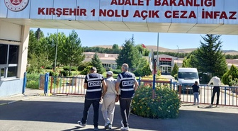 Kırşehir'de firari hükümlü, 26 yıl 24 ay hapis cezasıyla saklandığı yerde yakalandı