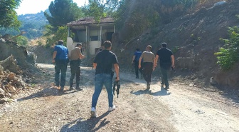 Manisa'da 2 silahlı şüpheliden biri yakalandı, diğeri Spil Dağı'nda dronla aranıyor