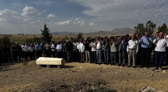 Mardin Derik'te kayıp 13 yaşındaki çocuk mısır tarlasında ölü bulundu, defnedildi