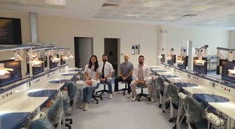 OMÜ'de aynı anda 86 öğrencinin eğitim alacağı fantom laboratuvarı açıldı