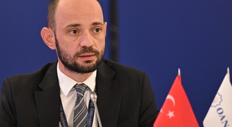Rusya'da OANA forumunda medyada yapay zeka tartışıldı, AA deneyimini paylaştı