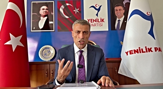 Yenilik Partisi lideri Öztürk Yılmaz, isim krizi için olağanüstü toplantı çağrısı yaptı