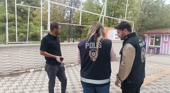 Afyonkarahisar'da polis ilçelerde 105 okul ve çevresini denetledi