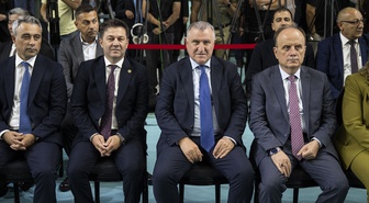 Bakan Bak, Türkiye Cimnastik Federasyonunun Etimesgut'taki yeni binasını açtı