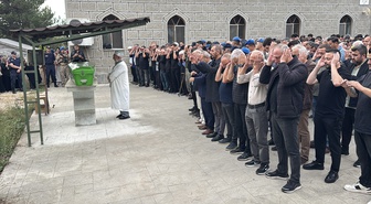 Bartın Amasra'daki kazada yaşamını yitiren 3 aylık bebek Karabük'te defnedildi