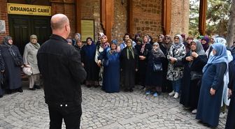 Bilecik'te 60 yaş üstü kadınlar için 'Ecdadın İzinde' tarihi turlar düzenleniyor