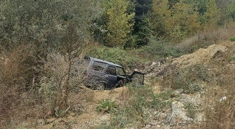 Bursa İnegöl'de şarampole uçan otomobilde 83 ve 80 yaşındaki çift yaralandı