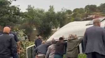 Çanakkale Gökçeada'da minibüs devrildi, sürücü hayatını kaybetti, 2 kişi yaralandı