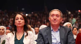 DEM Parti Eş Başkanları, Manisa Turgutlu'da okul önünde saldırı için soruşturma istedi