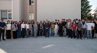 EBYÜ Rektörü Kuyrukluyıldız, tıp öğrencilerine azim ve kararlılık tavsiye etti