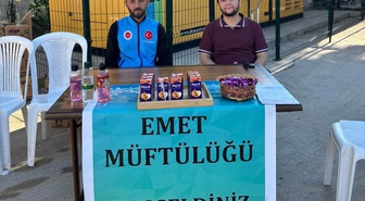 Emet İlçe Müftülüğü, KYK Yurdu bahçesinde manevi danışmanlık standı kurdu